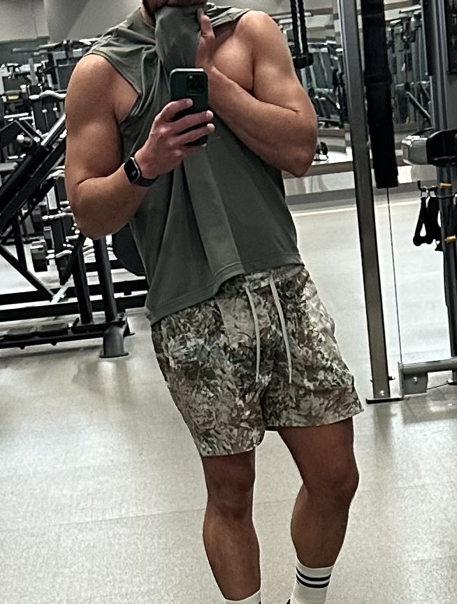 Sweaty_Canadian's tweet photo. Just checking the pump… https://t.co/J4PEKGE8hI