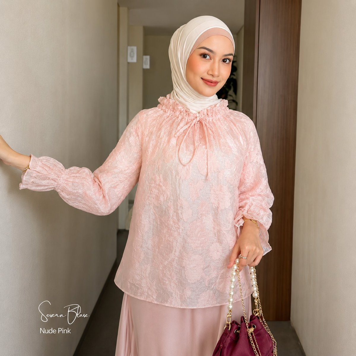 jsongseongs's tweet photo. OMG AKHIRNYA AKU NEMU BLOUSE SECANTIK INI!!!

siapapun yang cari baju kondangan, hari raya, arisan atau apapun gitu please lirik ini. cantik banget detailnya, bikin look makin elegan seperti cewek kalem dan mahal 🥺💖 https://t.co/PxYzofl17s