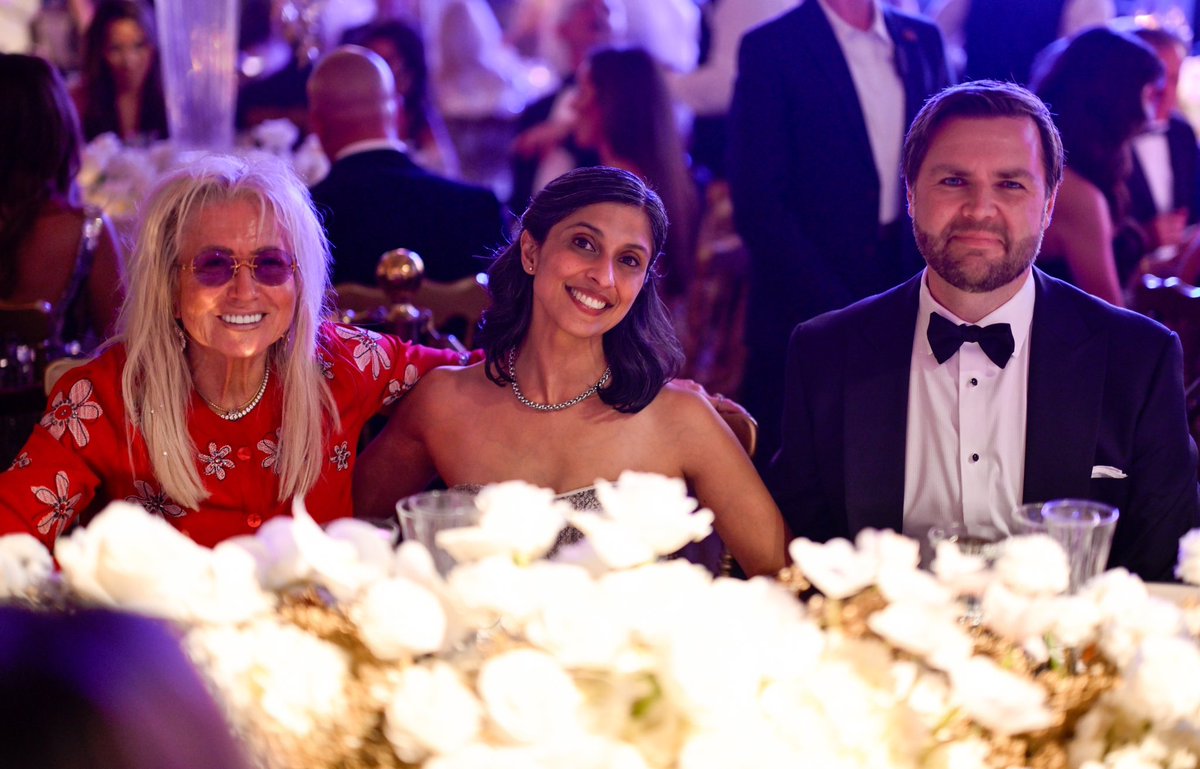 henri_fjord's tweet photo. No matter who you vote for, you're getting Miriam Adelson and Co. https://t.co/VXb927EVWq