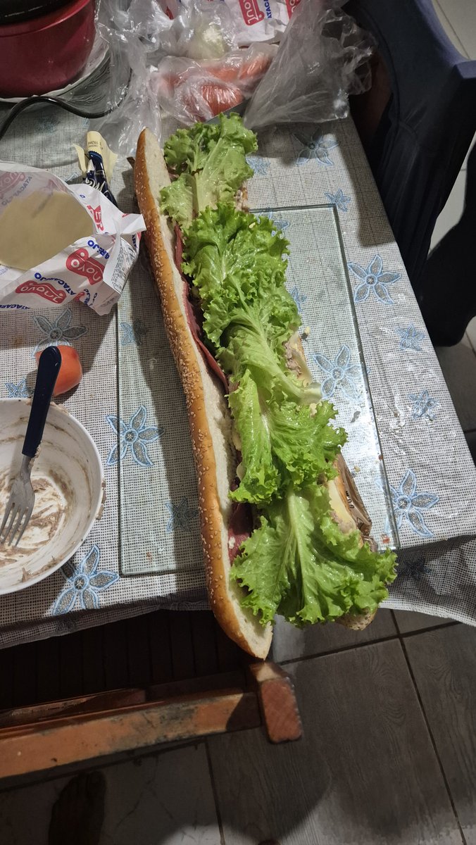 M_eeoou's tweet photo. O caba que tem o olho maior que a barriga é foda https://t.co/LD5ZcVljPC