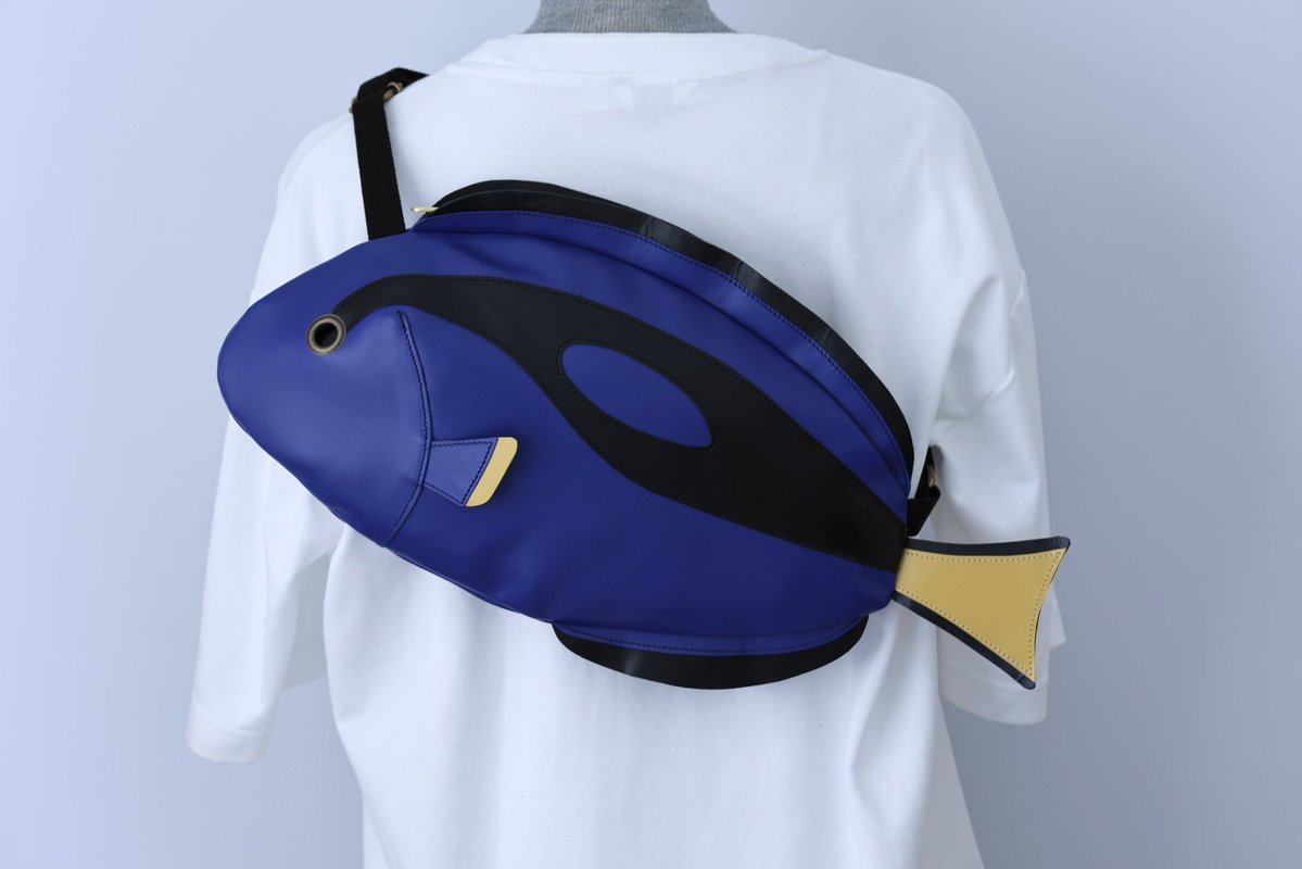 kabababaaan's tweet photo. いよいよ【本日】となりました！

【海の生き物、カバンになっちゃった展】を開催します！

まぐろバッグやメンダコ、サメ、カエル、ランチュウ、そして新作の熱帯魚バッグたちも大集合！

9月2日から8日まで大阪、【なんばマルイ地下1階】にて出店しております！

楽しみにお待ちしてますー😆 https://t.co/Yhsa3MQTJ9