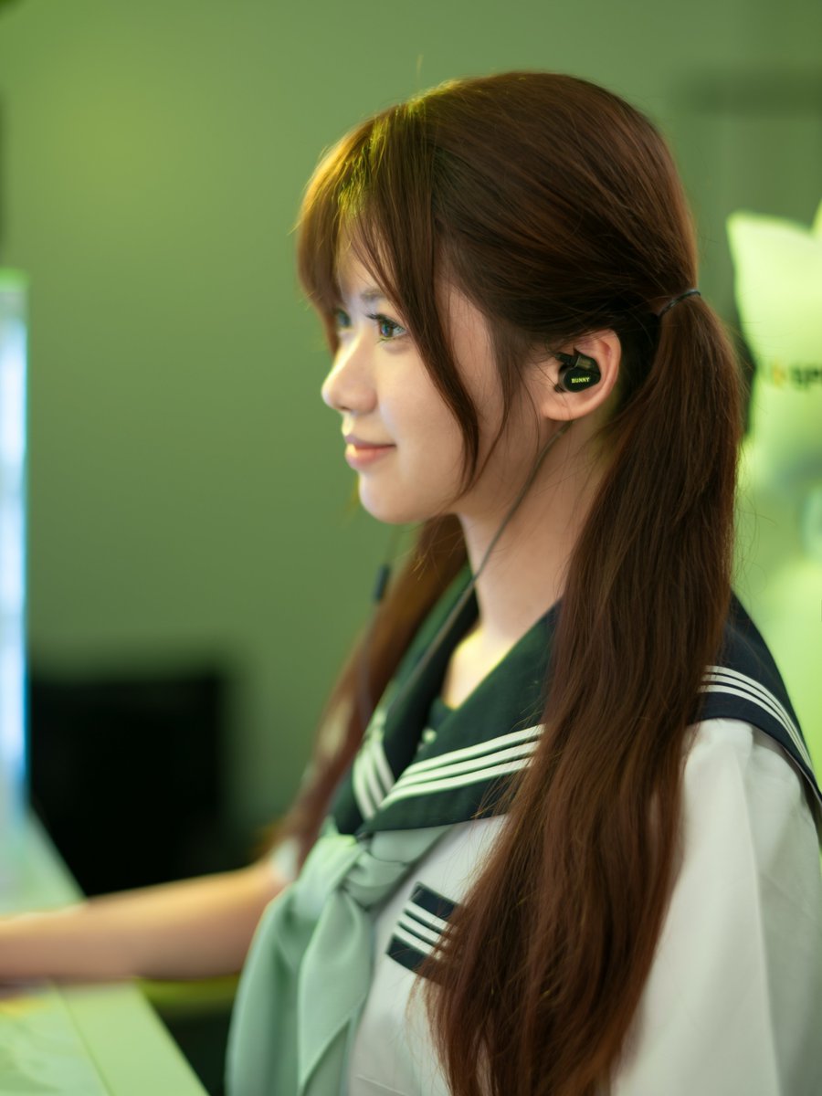 TANCHJIM_CN's tweet photo. Weekend = Gaming Time! 🎮
BUNNY G—the perfect audio buddy for your weekend gaming sessions. 🎧🐰

#TANCHJIM #BUNNYG #Gamingset #IEM #comingsoon https://t.co/8pmnrJLP2I