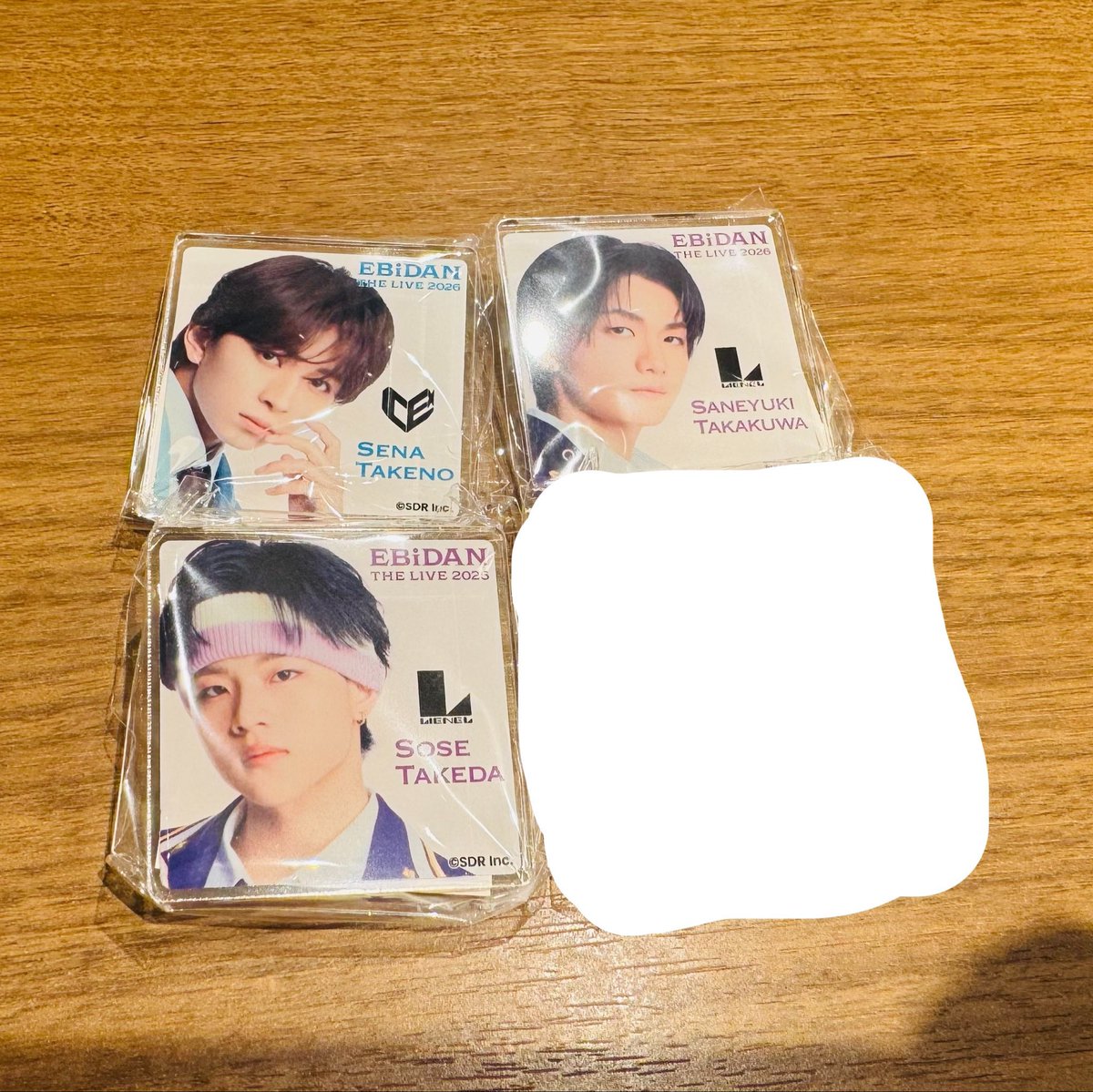 ichitan_game's tweet photo. 【交換】EBiDAN エビライ デコガチャ アクリルクリップ

【譲】竹野世梛、高桑真之、武田創世

【求】吉田仁人

都内手渡し希望です🙌
よろしくお願いいたします！ https://t.co/y3DoV28RA7