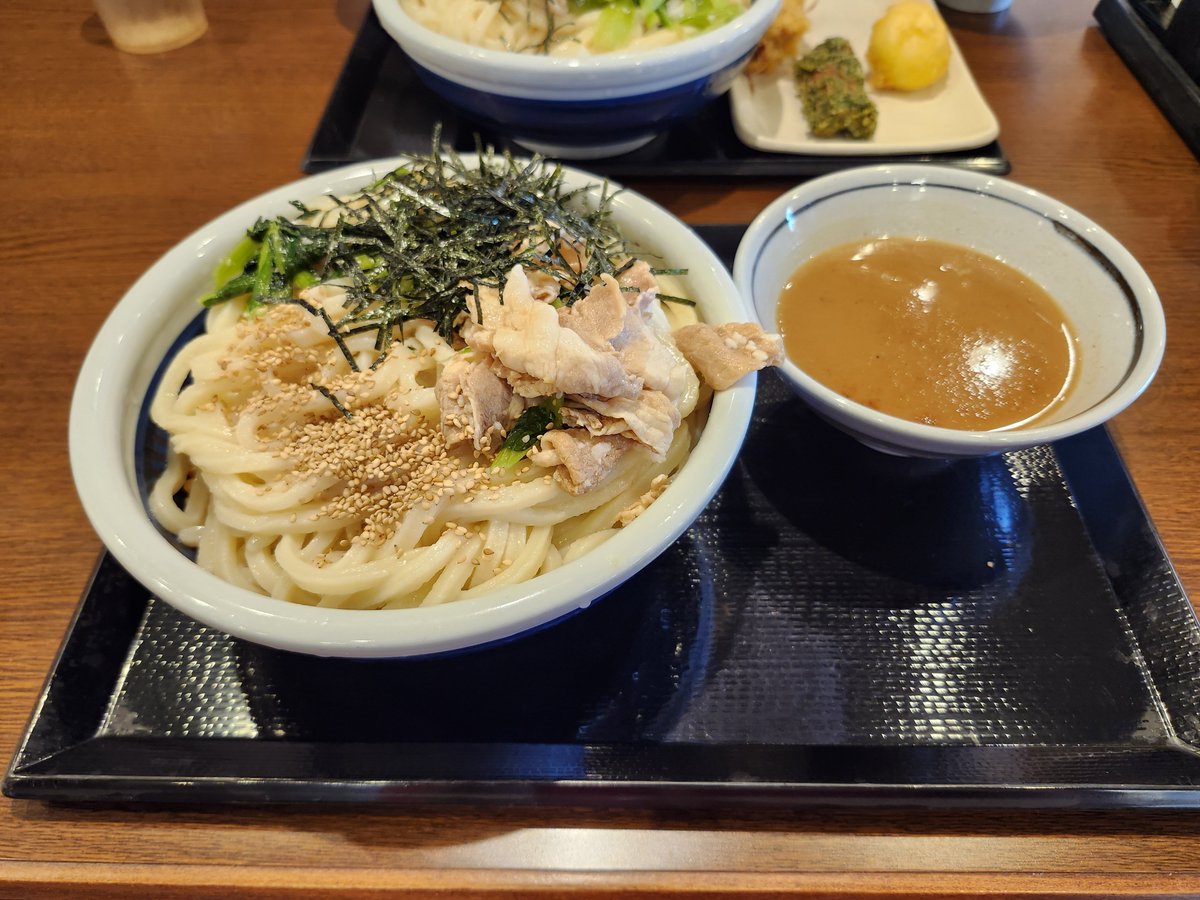 z_misakingzsan's tweet photo. おうどん https://t.co/MO3Tcpu65y