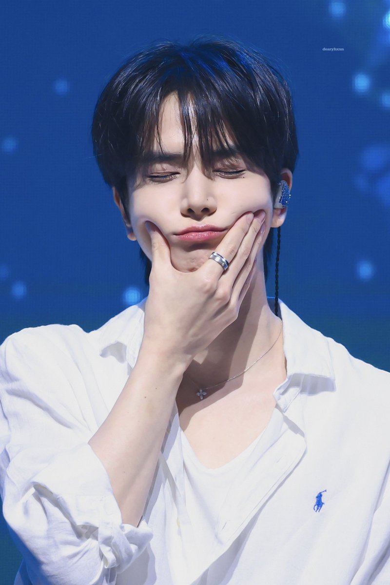 dearyhxxn's tweet photo. 260829 #더보이즈 #영훈 #YOUNGHOON https://t.co/RqbjhAfx8H