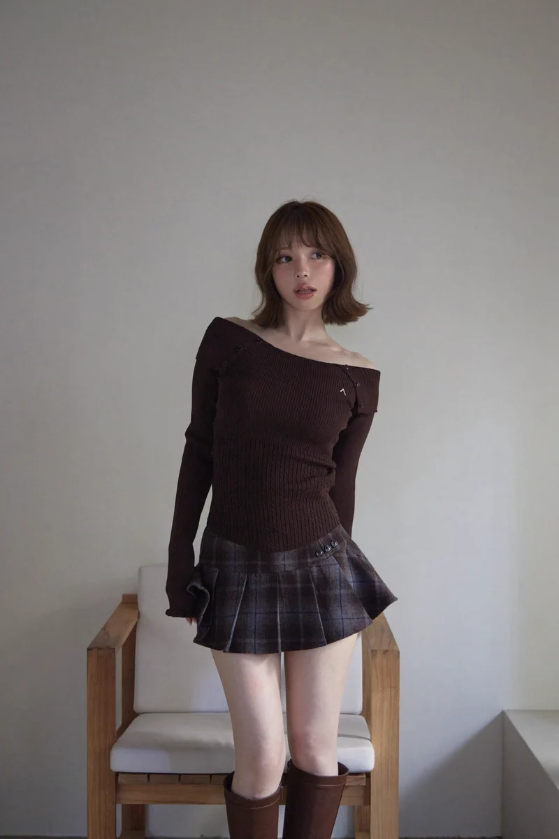 andmary na platformě X: „Candice check set up color beige/brown