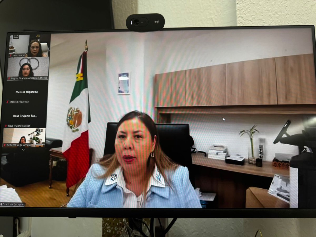 verajuarezf's tweet photo. 💜📚 #OPPMBC | Violencia Política contra las Mujeres en Razón de Género

⚖️ Desde el #OPPMBC tuvimos la oportunidad de contar con la Dra. Irina Graciela Cervantes Bravo, Magistrada de la Sala Regional Guadalajara del TEPJF, quien impartió la capacitación especializada “Violencia Política contra las Mujeres en Razón de Género en sede jurisdiccional: Estudio y Casos Prácticos”.

📚 Una reflexión central fue que no toda crítica, confrontación o debate político constituye violencia política contra las mujeres en razón de género. La diferencia está en analizar el contexto y determinar cuándo una conducta incorpora elementos o estereotipos de género y tiene por objeto o resultado menoscabar, limitar o anular el reconocimiento, goce o ejercicio de los derechos político-electorales de las mujeres.

A partir de sentencias y casos prácticos, revisamos los criterios jurisdiccionales que permiten hacer esta distinción con rigor y perspectiva de género, evitando tanto normalizar la violencia como confundirla con las expresiones propias del debate político.

Participé como Presidenta del #OPPMBC, junto con Graciela Amezola Canseco, Magistrada del Tribunal de Justicia Electoral del Estado de Baja California; Rebecca Vega Arriola, Titular de la Secretaría de las Mujeres de Baja California; María Melissa Higareda Pineda, Secretaria Técnica del Observatorio, así como nuestras aliadas estratégicas.

👏🏼 Agradezco especialmente a la Dra. Irina Cervantes por compartir sus conocimientos y experiencia, y por llevarnos del análisis conceptual al estudio práctico de los criterios que hoy orientan la atención jurisdiccional de la #VPMRG.

#OPPMBC #VPMRG #ParticipaciónPolítica #DerechosPolíticoElectorales