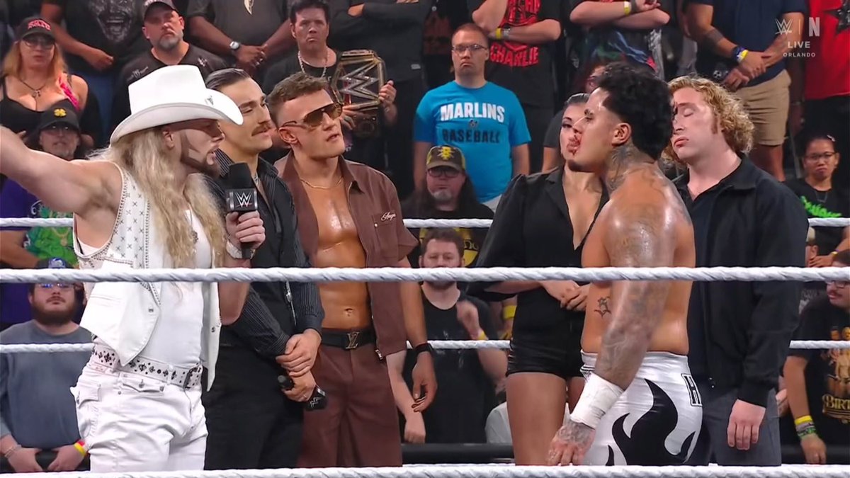 ringsidenews_'s tweet photo. Zilla Fatu defeats Tristian Angels! After the match, Brirthright came out and confronted Zilla and extended an invitation to join them.  They tell him they will treat him like family and informs him the locker room is full of snakes.  Zilla tells them, "hell no" before super kicking Lexis King!  | #WWE #WWENXT