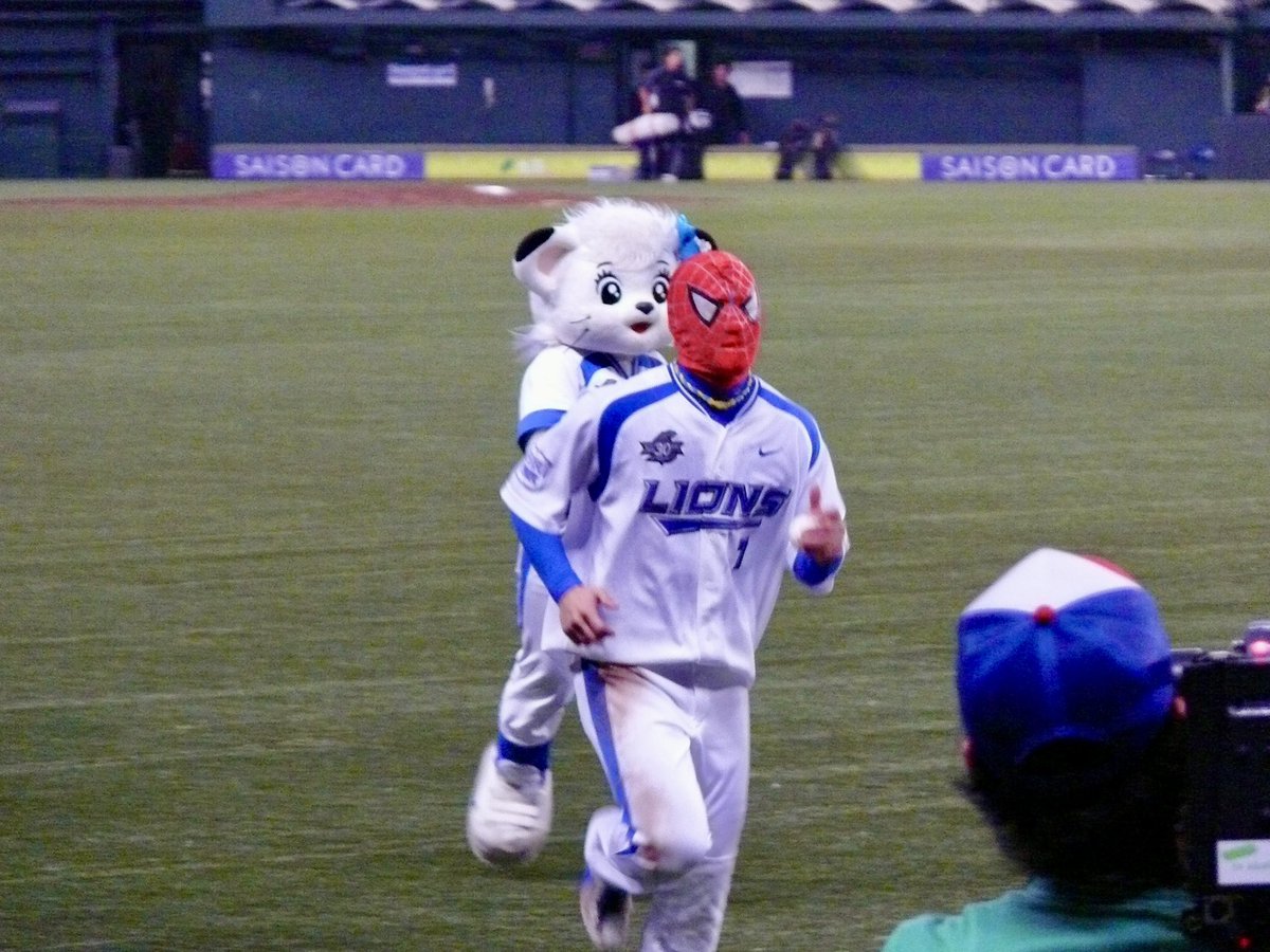 sirokumania's tweet photo. 2008年 #片岡易之 https://t.co/tUzk3fOI3s