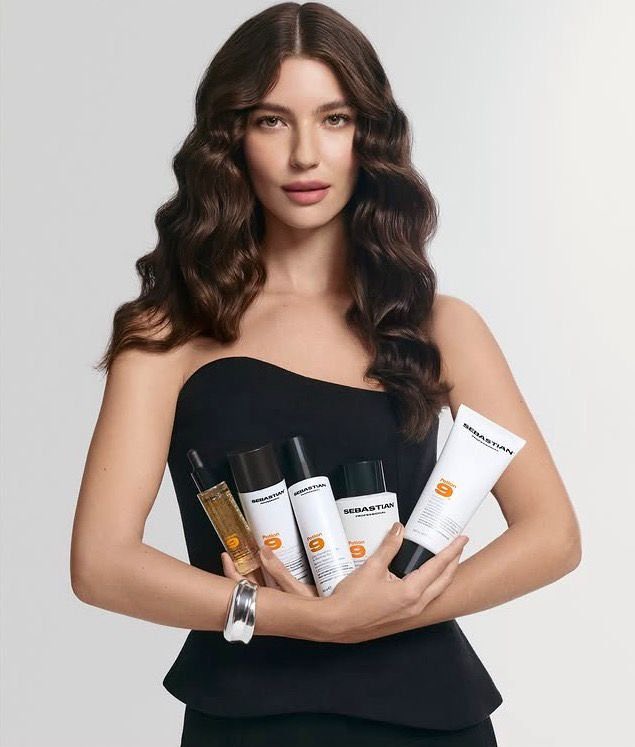 AlanisGDaily's tweet photo. ESTÃO ALIMENTADOS HOJE?

📸 (dama.producaoexecutiva via instagram feed) https://t.co/CG2L6XGGuC