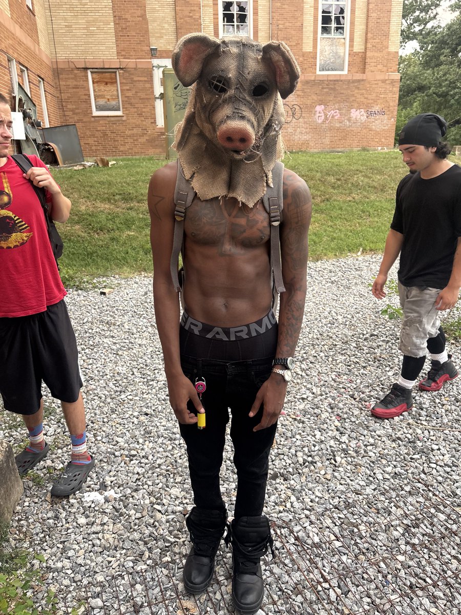 xavishhhh's tweet photo. tea asf https://t.co/snKlz2SIeO