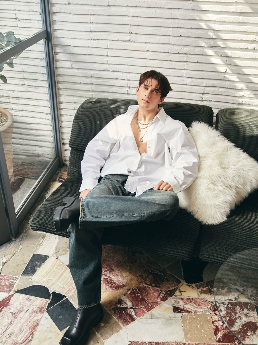 aramburupics's tweet photo. [📸] #ALEJANDRO x Revista Tú México https://t.co/yOmzR8Y8K8