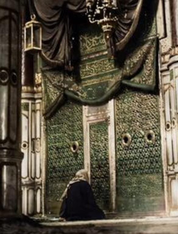 _Alishba_08's tweet photo. نہ پہنچے اُن کے قدموں تک نہ کچھ حسنِ عمل ہی ہے💔😭 

  کیا پوچھتے ہو ہم گئے گزرے زمانے سے🖤🥀🔥

صلی اللّٰہ علیہ وآلہ واصحابہ وبارک وسلم 🌺💐💗 

#ملنگ_قبیلہ https://t.co/HEUuKgn31E