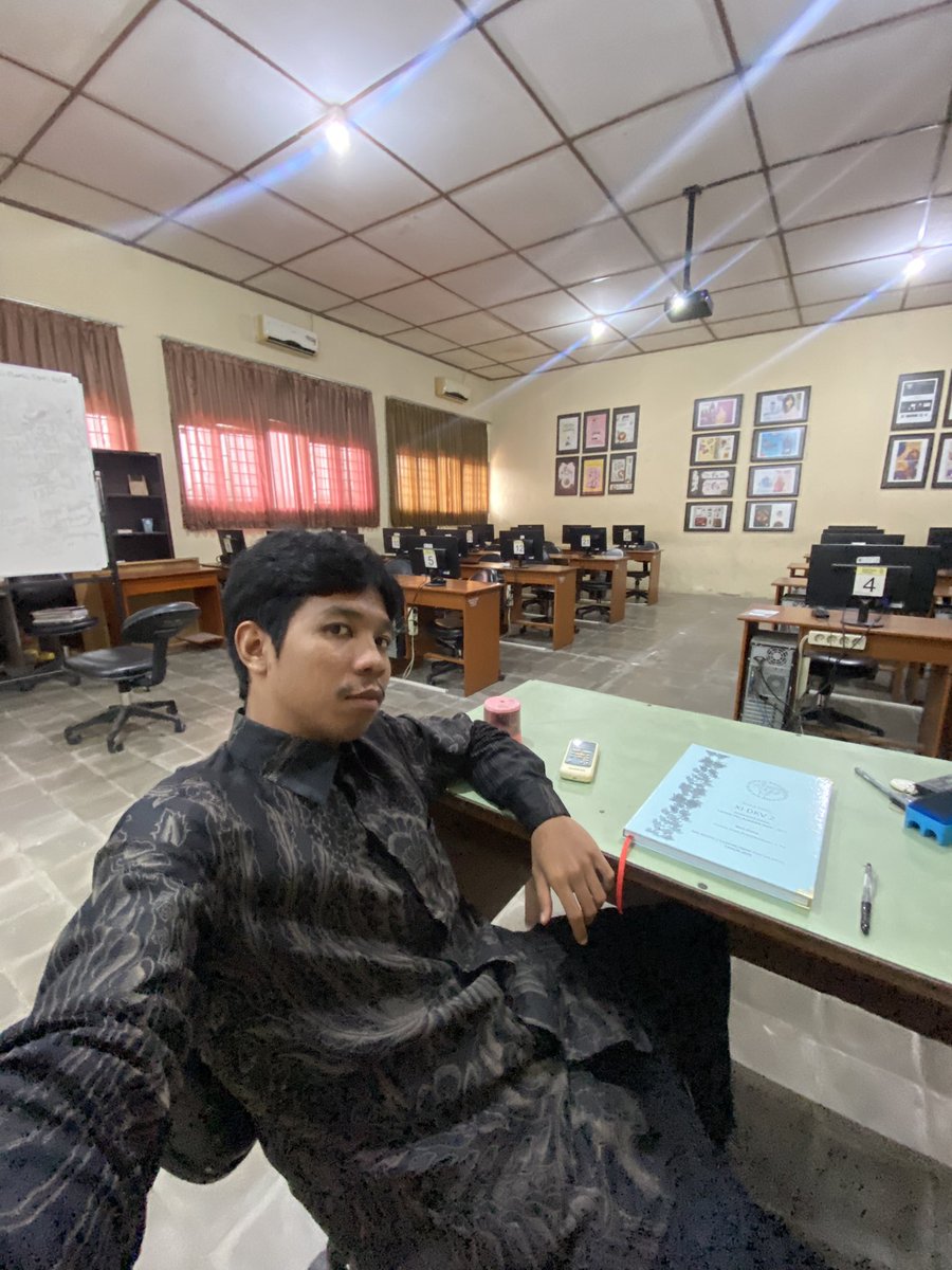 nugroh0_'s tweet photo. loh pada kemana😊 https://t.co/bl2uhuZLDq