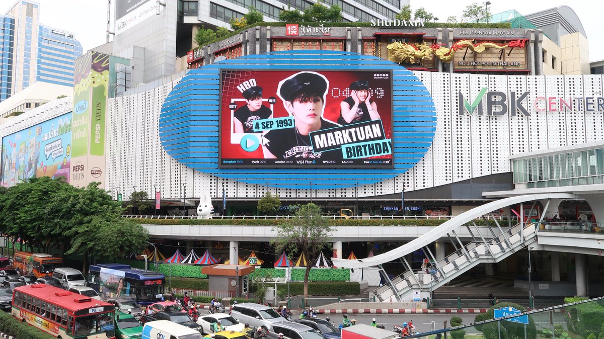 Suwanet15's tweet photo. Project วันเกิด Mark Tuan ที่ MBK 🎂🇹🇭

ระยะเวลา 1-8 กันยายน 2569 

ใครว่างๆ อย่าลืมไปเก็บ Project สุดหล่อกันน่าาา😍🥳 #MarkTuan #MARKTUAN_BDAY2026 https://t.co/czXLjg4xgk