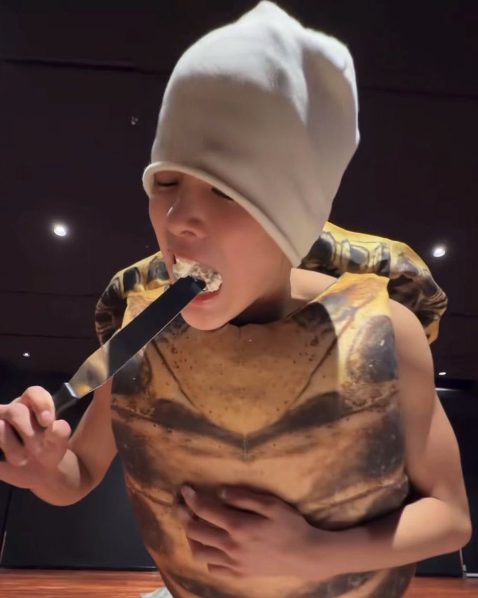 tetecoidezinha's tweet photo. he’s a little marshmallow https://t.co/eoEaInkkWW
