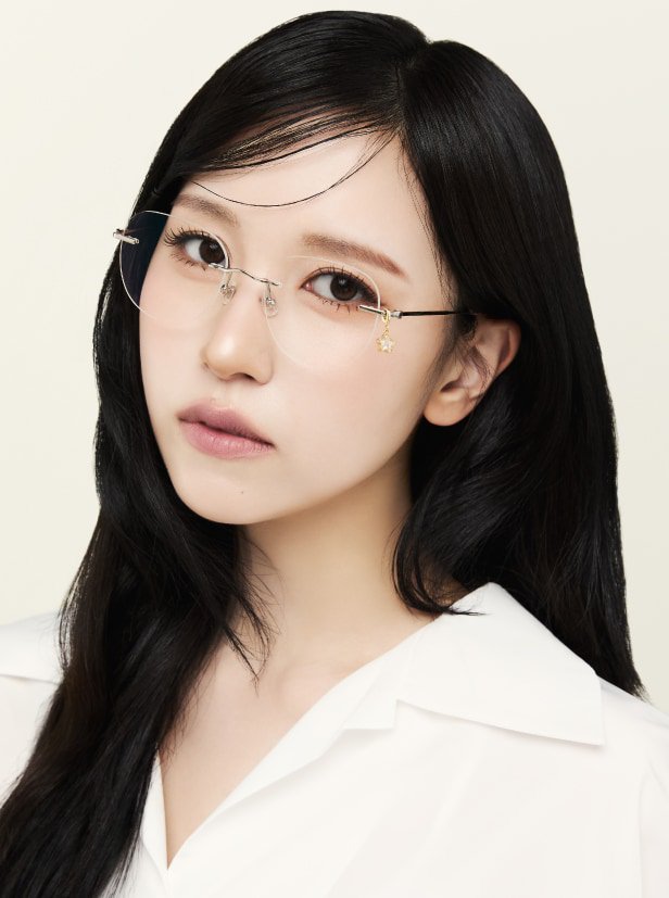 MinaMyouiBase tweet picture