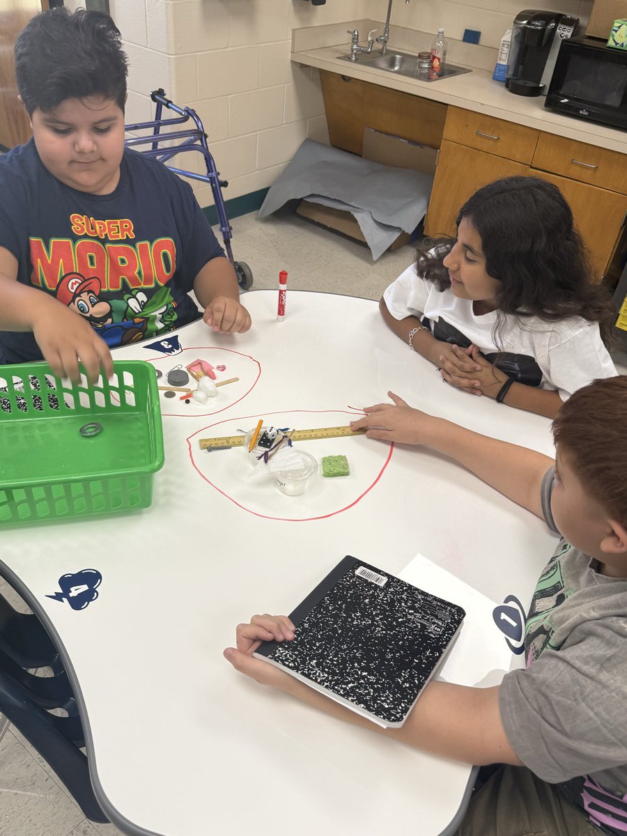 Michelle_STEM's tweet photo. 🔬✨ A huge THANK YOU to our NEF donors! 💙 Our new flexible learning tables help Cody Scientists collaborate, create models, and record ideas on dry-erase surfaces. These mobile tables make every science investigation more interactive! 🌎🧪 #NEF #CodyScientists #ScienceLab https://t.co/wnpTtImIPK