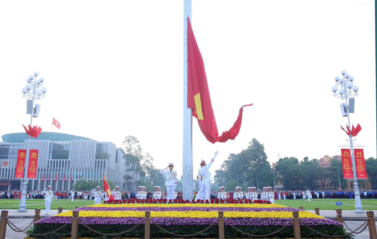 VietnamNewsVNS tweet picture
