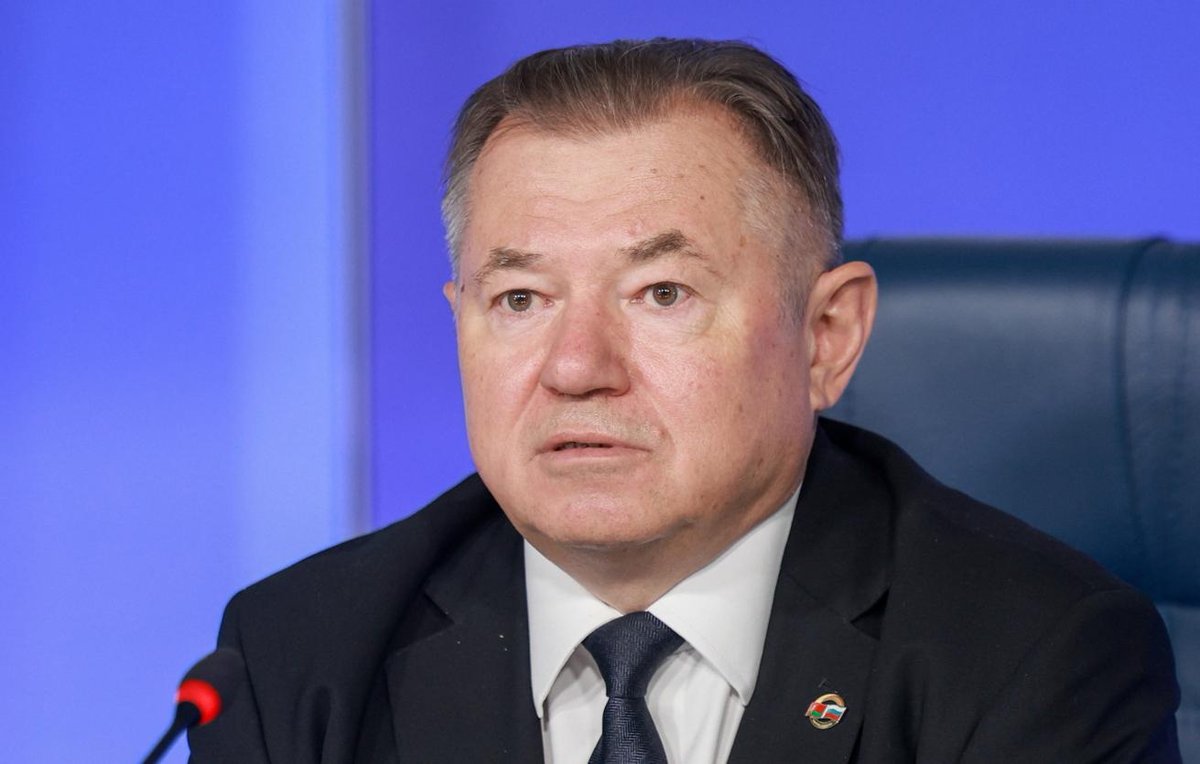 apocalypseos's tweet photo. 🇷🇺 Sergey Glazyev on the Bishkek SCO summit: Washington’s threat to cut Iran’s partners off the dollar is the opening. The answer is a sovereign digital settlement currency—gold-backed first, then a commodity basket—so SCO trade no longer runs through NATO’s payment system.

“The meeting of SCO heads of state beginning in Bishkek is taking place shortly after the US Administration imposed ‘unprecedented’ sanctions on Iran. The US leader is openly threatening to disconnect from the dollar system all countries that cooperate with Iran.

While for Russia the link to the dollar system is maintained only by the Central Bank leadership, which for some reason continues to quote this currency and denominate the ruble’s exchange rate in it, for other SCO states such a ‘disconnection’ would paralyze a significant part of their foreign economic operations. This is the right moment to put forward a proposal to introduce a global digital settlement currency, one that Russian experts have long advocated.

Almost a decade ago, a project for such a currency — SOLID — was presented at the Eastern Economic Forum, whose next session will also take place this week. Had it not been for the opposition of the Bank of Russia’s leadership, this currency would have occupied an important niche in international trade, a niche now captured by USDT.

Russian experts have now developed a project for another such currency — UNIT — a gold-backed stablecoin. It was presented on the sidelines of last year’s BRICS summit of heads of state, the next meeting of which will take place in two weeks. We have long proposed launching a highly stable digital settlement currency pegged to two baskets: exchange-traded (dual) commodities and the currencies of the participating countries in this payment system.

The obvious response to the American threat to ‘disconnect from the dollar system’ countries that trade with one of the SCO members is for the SCO countries to introduce a digital settlement currency independent of the United States and other NATO countries that are aggressing against the world. At the first stage, such a currency could be a gold-backed stablecoin; later, the basket backing it could be expanded to include exchange-traded commodities produced in the SCO countries.

Further delay in implementing this initiative risks serious economic losses for all countries trading with Iran, except Russia. China, India, and other SCO states now have a stake in this as well.

THE TIME HAS COME. The SCO should declare itself a serious integration grouping with its own currency-settlement and trade-financial instruments.”

The dollar weapon is the empire’s last instrument. SCO settlement outside that system is the reply. Delay is the only remaining gift to Washington.