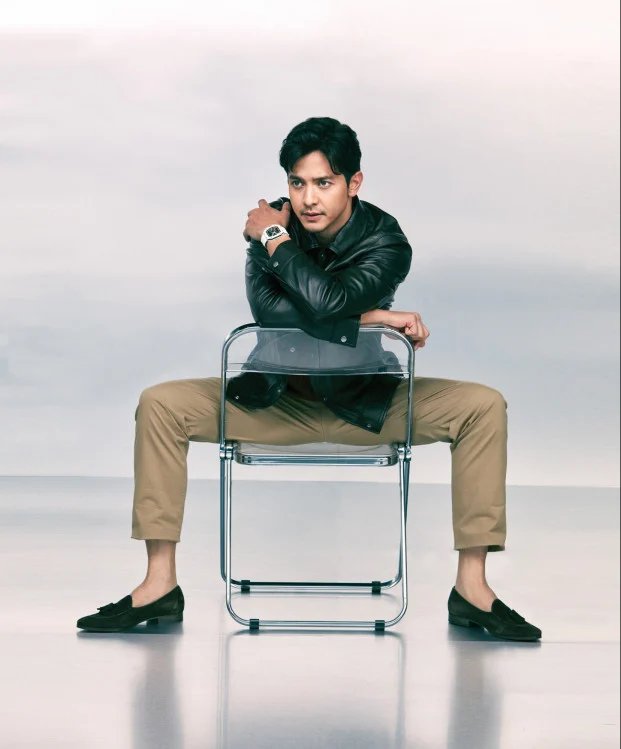 tineeee_18's tweet photo. #AldenRichards x Tatler PH 💙 https://t.co/TMdyVOM8ZN