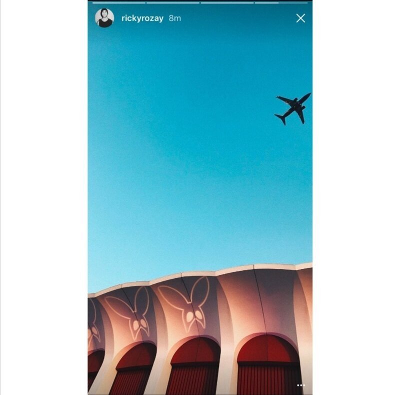 gabidemie's tweet photo. Ariana really thinks we forgot she invited Ricky to the show after they’d already broken up just to kiss Mac onstage and make Ricky look like a fccking CUCK https://t.co/vTtpjsHfyN