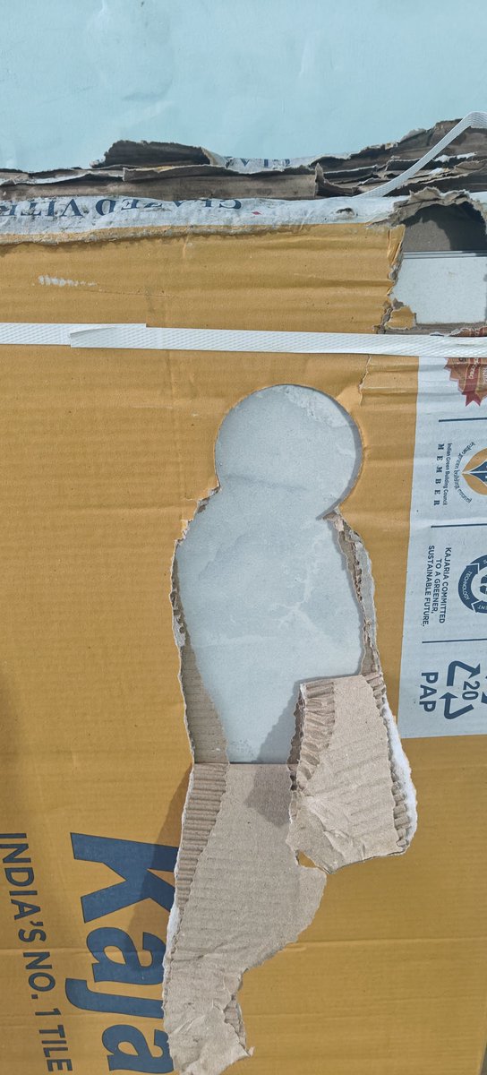 sinprabhakar's tweet photo. Quality of packing of premium tiles from Kajaria. https://t.co/2HjPI6lLmp