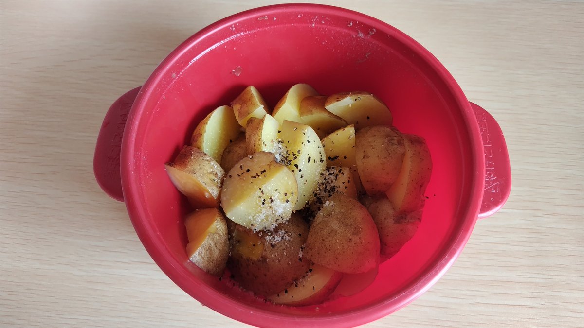 EriCookingshow's tweet photo. いただきます
#一人暮らし #ひとりごはん 
#料理好きな人と繋がりたい 
#お腹ぺコリン部
#Twitter家庭料理部 https://t.co/CAnyjN36RM