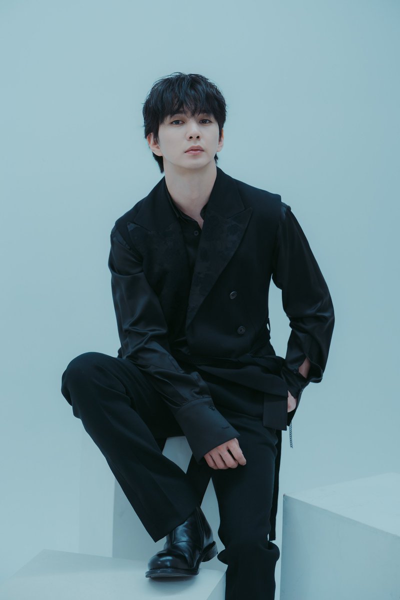 1993_0817_'s tweet photo. 재벌X형사2 #유승호 비하인드

와 유성원 미모 실화냐 https://t.co/Gdo6kB8iY8