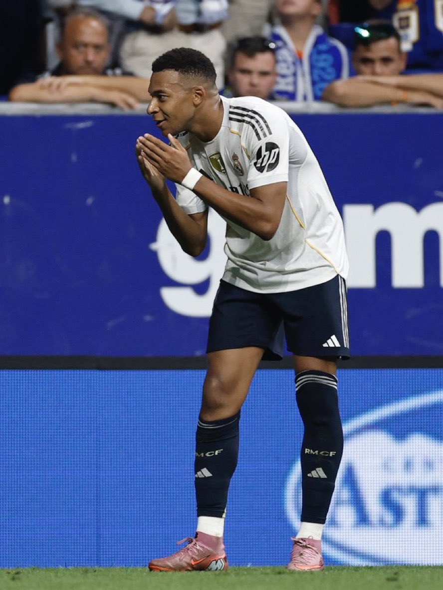 oyekunlejasper's tweet photo. INSANE STAT: Kylian Mbappe (27) is 10 goals away from reaching 100
goals for Real Madrid in 106 games 🤯 https://t.co/SuQv9QxZ7k