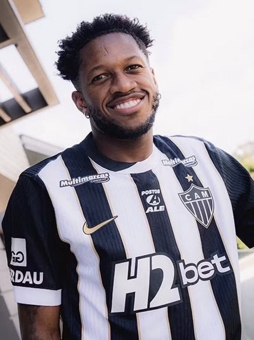 DonaLuciaHexa's tweet photo. Fred fez em um mata mata com a camisa do Galo 

Tudo o que o Matheus Pereira nunca conseguiu fazer com a camisa do Cruzeiro https://t.co/iInzhvIV9I