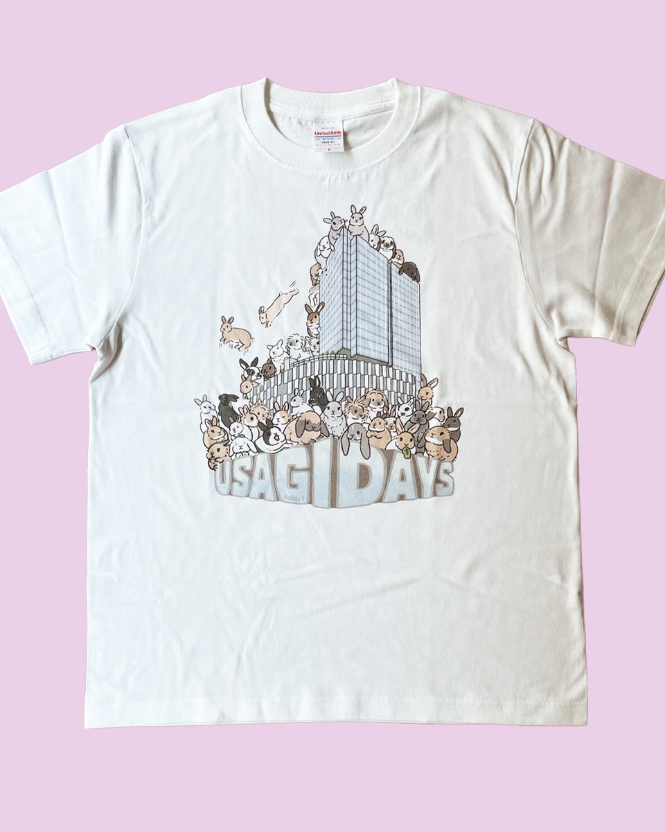 studio__rex's tweet photo. うさぎDays限定Tシャツ🐇

昨年に引き続き、ウサチャンがたくさん集まったイラストを描きました。
うさぎDaysにて販売させていただきます（@usagidays2026）。

イベントの記念にもどうぞ！
-----
『うさぎDays』
✤2026年10月7日（水）～12日（月・祝）
*最終日は午後5時終了
✤ 阪神梅田本店8階 催事場
-----
＃2026うさぎDays