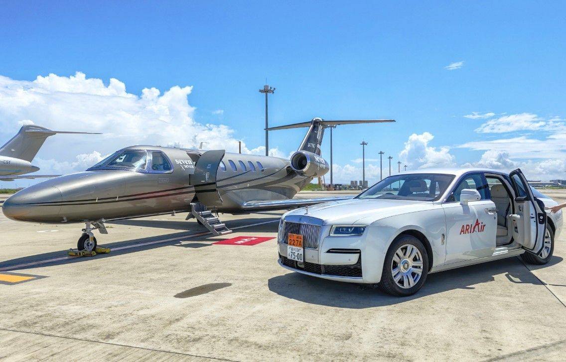 helicopter_ceo's tweet photo. 【プライベートジェット半額】
※羽田では自宅から機体横までロールスロイス無料送迎付
⚠️締め切り9/2本日23:59まで

【国内線】
機体: CJ4(乗客8名乗り)

日時：9/4㈮
出発：羽田空港 13:00
着陸：宮崎空港 14:50
料金：95万円

日時：9/5㈯
出発：宮崎空港 15:00
着陸：羽田空港 16:40
料金：85万円 https://t.co/WPDjllbWAN
