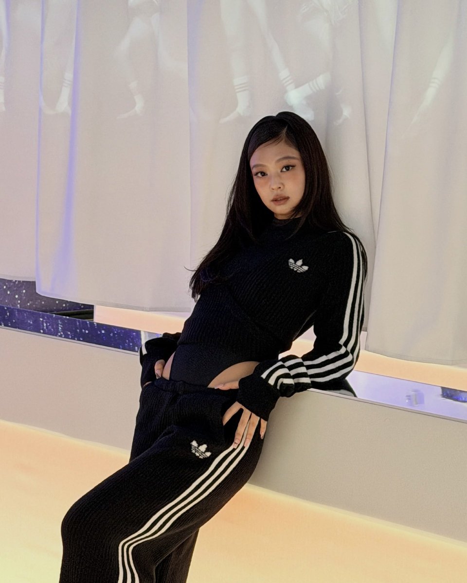 jenniepics tweet picture