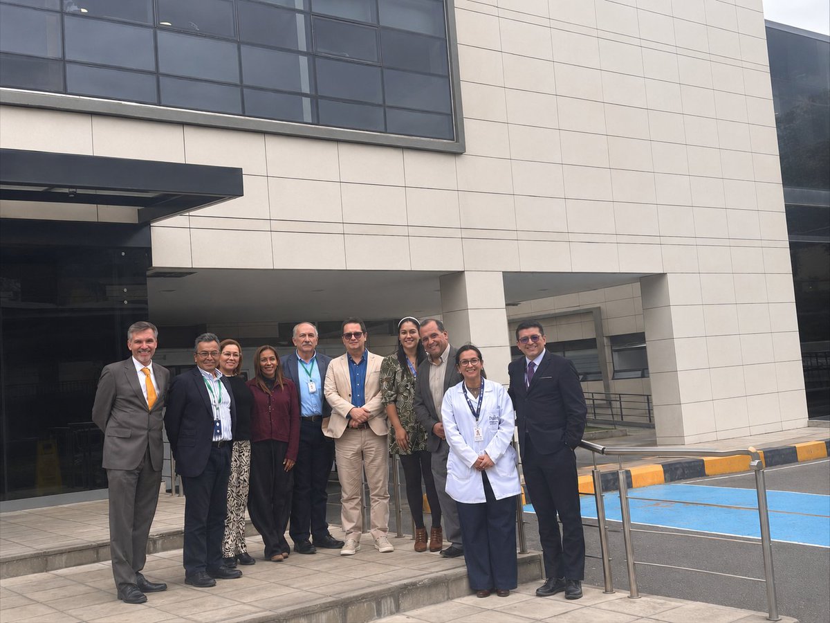 MedicinaUNAL's tweet photo. Los pares también recorrieron el @HospitalUNAL y el @HOMIOficial , y conocieron nuestra biblioteca como herramienta formativa.
¿Qué te enorgullece de Medicina UNAL? Cuéntanos 👇
#ReacreditaciónMedicinaUNAL #MedicinaUNAL #EsTiempoDeSumar #FacultadDeMedicinaUNAL https://t.co/jaChvxkJ5l