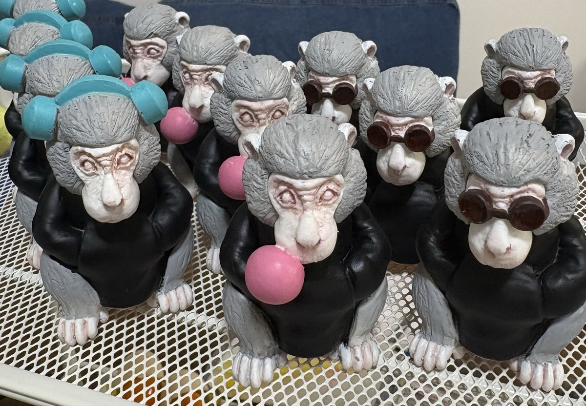 tkkgab's tweet photo. 「見猿、言わ猿、聞か猿」の三猿をモチーフにしたフィギュアです
藝祭アトマ2026にて販売します
#藝祭アートマーケット ＃藝祭アトマ2026 https://t.co/3JNjal1zP1