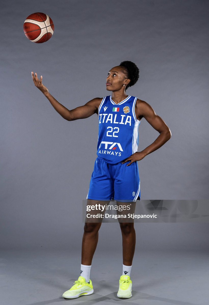 Jesse_hov's tweet photo. Players across the world pulling up to their national team photoshoots in A’ja’s signature shoes 🌍👟

That’s GLOBAL impact. 💐
 MY G'OAT MV5 https://t.co/w7mz89WQvB