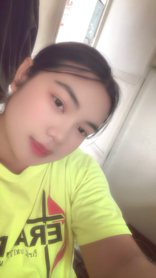 Mesambv4n's tweet photo. ใครเหงาทักหาเรา🫢🤍😊
#อมตะชลบุรี #น่าป่า #บ้านเก่าวัดศรี https://t.co/6iOxlKiKBi