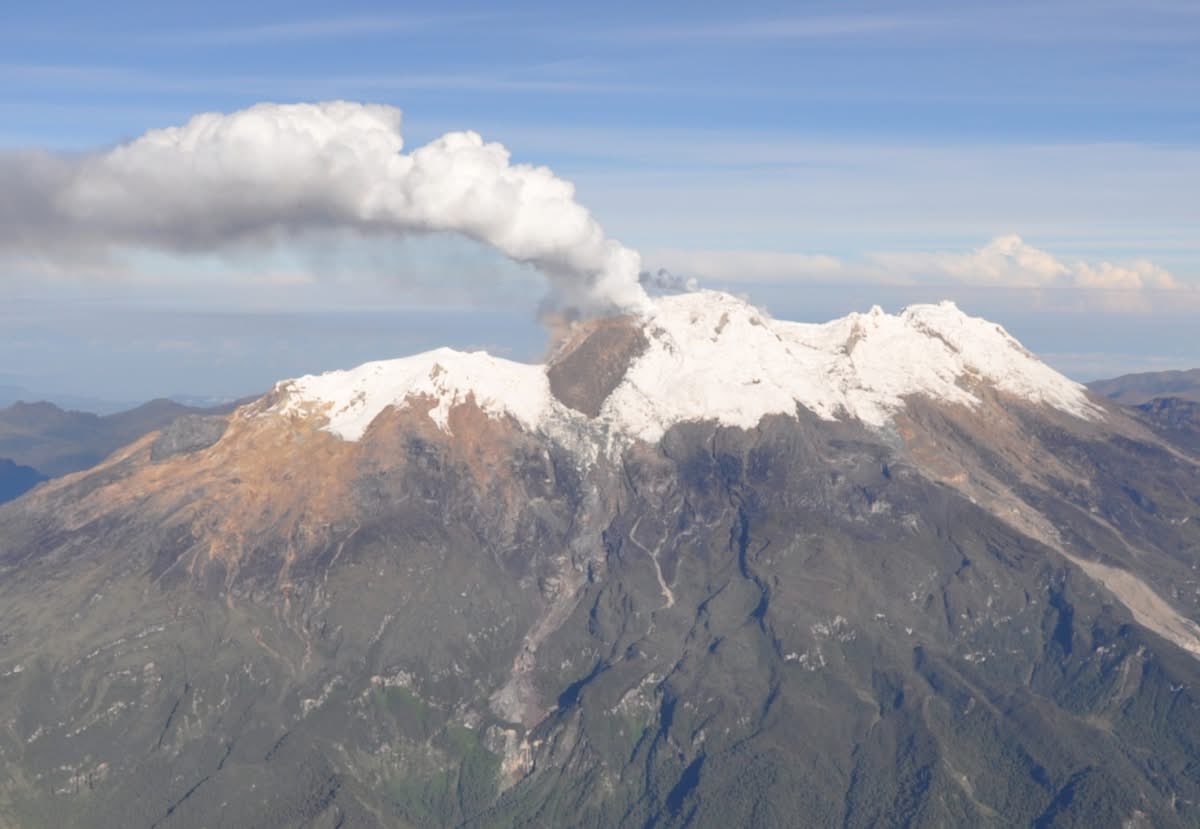 sgcol's tweet photo. Boletín semanal de actividad del volcán Nevado del Huila del 25 al 31 de
agosto de 2026
https://t.co/bZl6Ls57YY
#SGCVolcanes https://t.co/E6LlnTPDd6