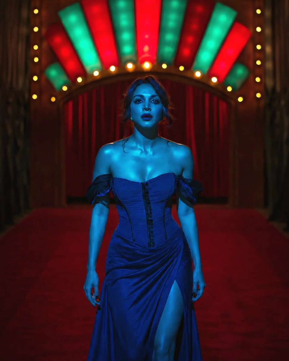 H3REFRAME's tweet photo. #Toxicthemovie  #Kiaraadvani Stills from the vault of the film 

❤️❤️❤️ https://t.co/Ss5eRTfWPA