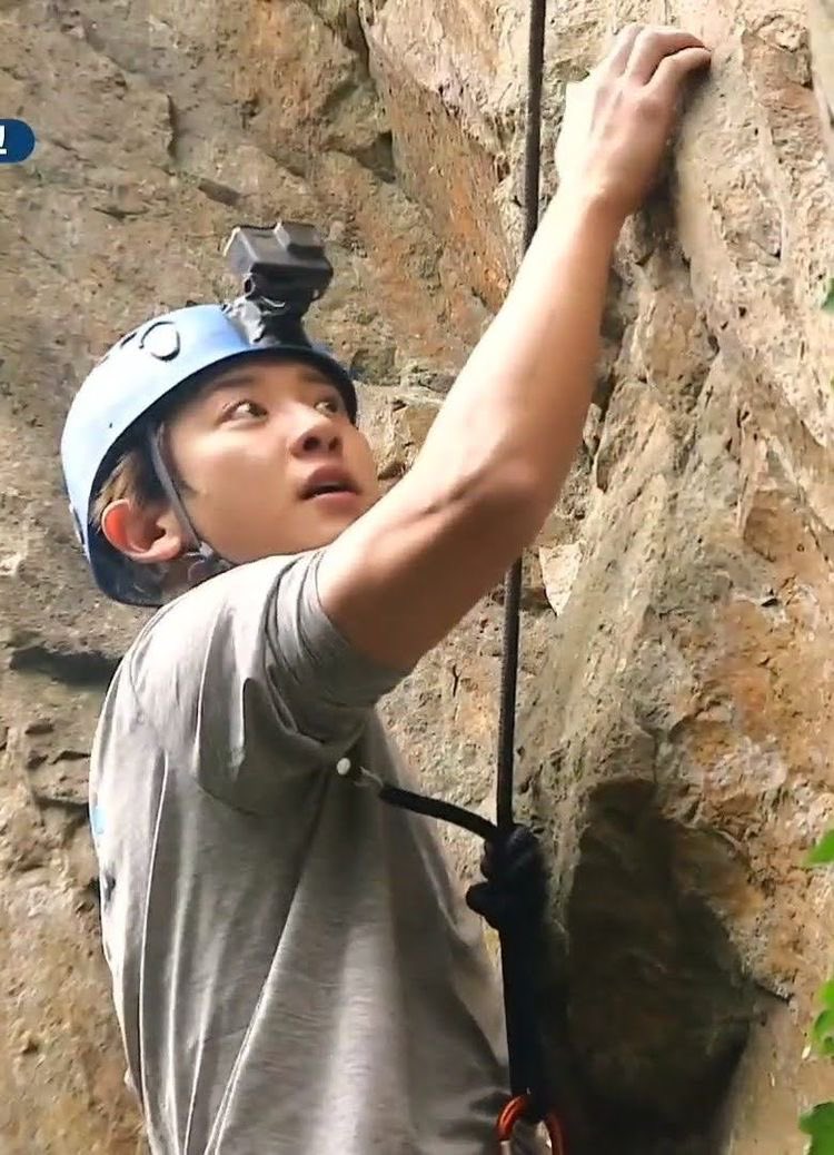 SPARK_61's tweet photo. ⛰️🏂🏎️🏄‍♂️ 

ใช้ชีวิตคุ้มๆ https://t.co/qr6TNRVmdn