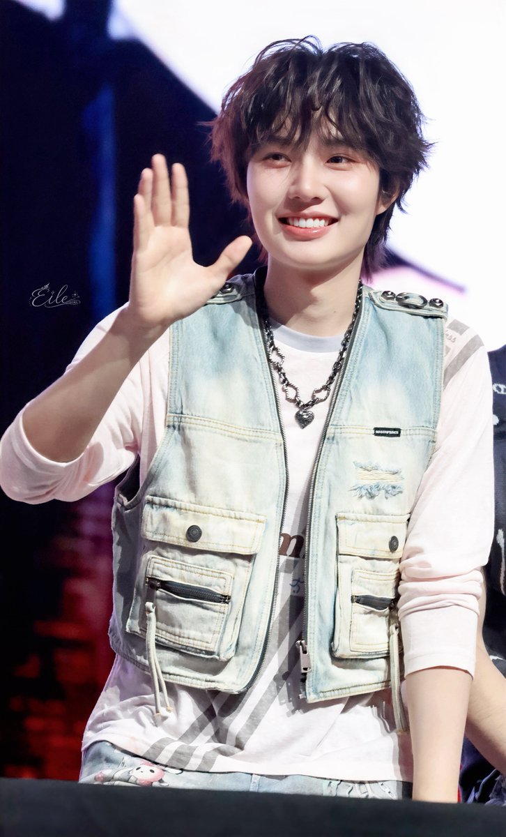 eilezheng's tweet photo. 260830 Khemjira Fan Meet Tour in Europe Madrid 

น่ารักจัง

#KhemjiraFMMadrid
#KengNamping #เก่งน้ำปิง 
#nampingster https://t.co/T1QFPuLxWo