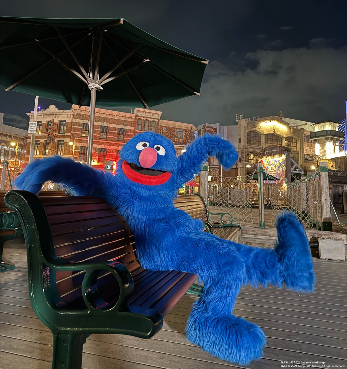 USJ_Official's tweet photo. あれ？ https://t.co/SUbvaU4tko