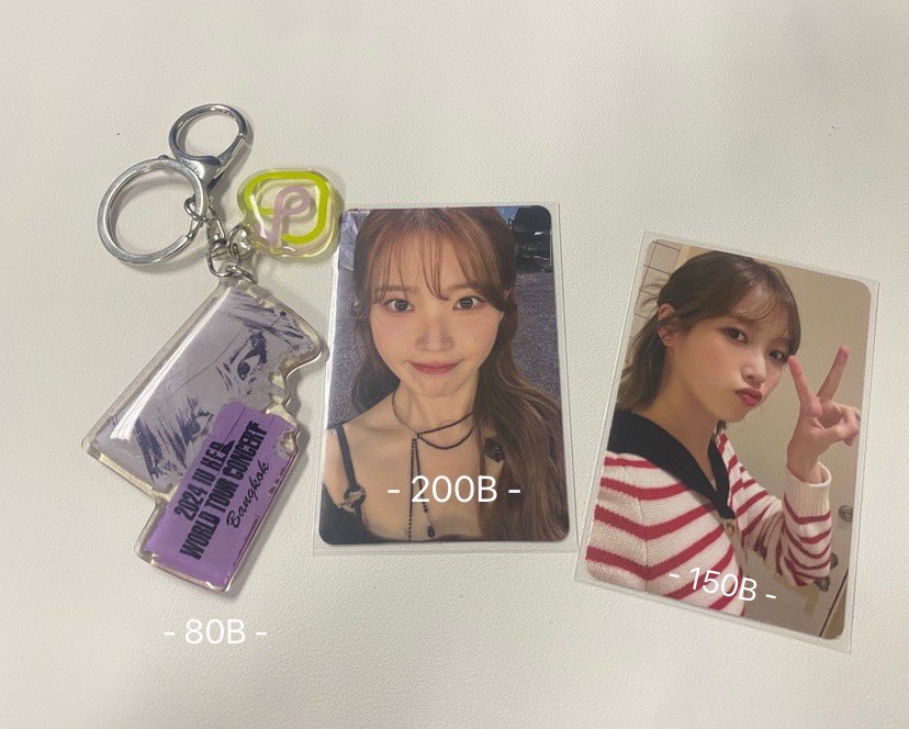 pemroom's tweet photo. * 📁 พร้อมส่ง

IU world tour bkk day 2 
ราคาตามภาพส่งฟรี

#ตลาดนัดไอยู #ตลาดนัดiu https://t.co/m83AFbZ7Dz