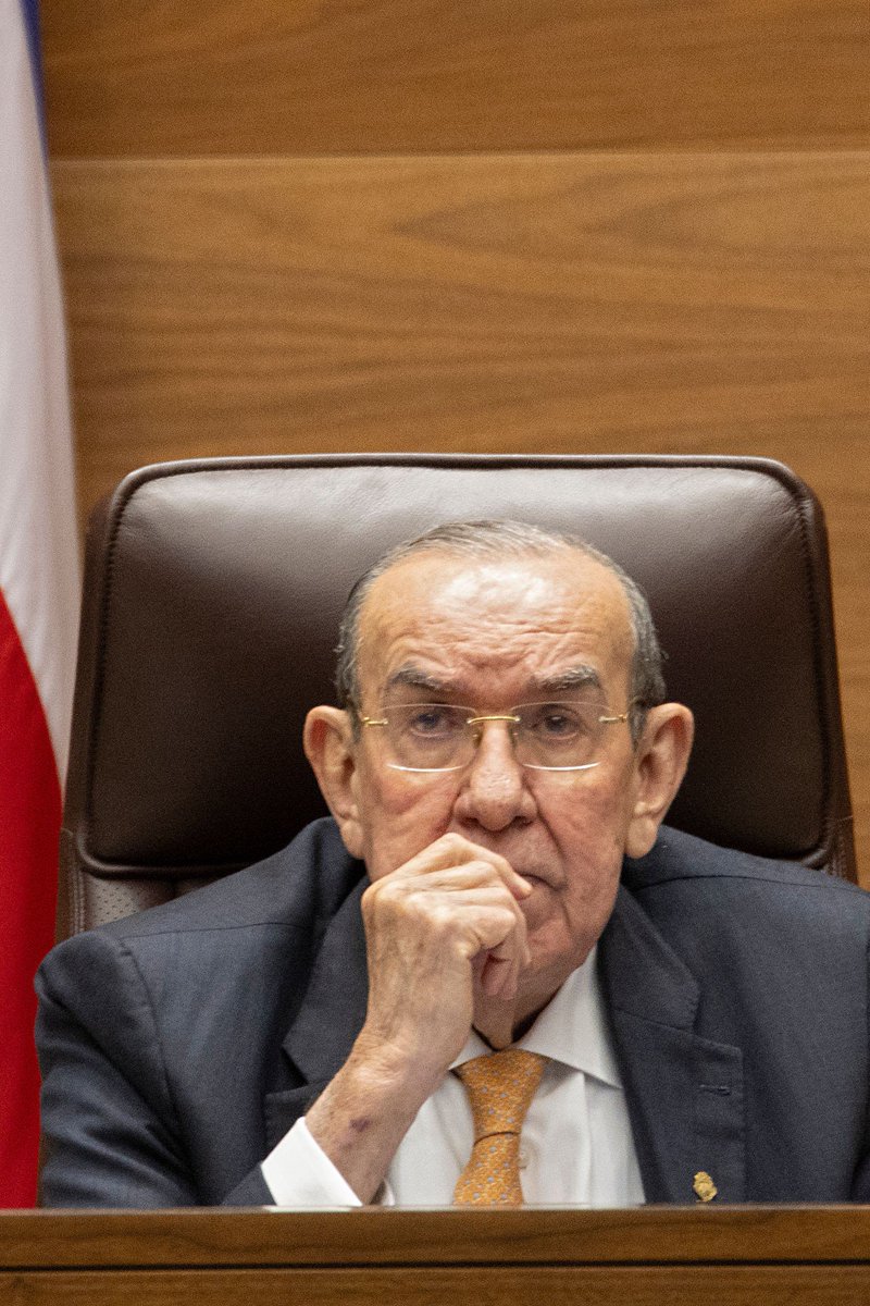 RoblesBarrantes's tweet photo. Doña Marta Esquivel la felicito por su investigación contra los posibles nombramientos irregulares en el directorio anterior. Le invito a que extienda el análisis a todos los puestos del directorio anterior. Especialmente la Primera Secretaria que influye mucho en los nombramientos, especial énfasis, en la administración de la exdiputada Carballo Arce quien hoy ocupa el puesto de Gobierno como directora nacional de los CEN-CINAI.  Si ocupa más información, se la pide a la exdiputada Ada Acuña que lo denunció varias veces.

Ahí está la mayor posible piñata. ¿Le entra o es selectiva la lucha?
