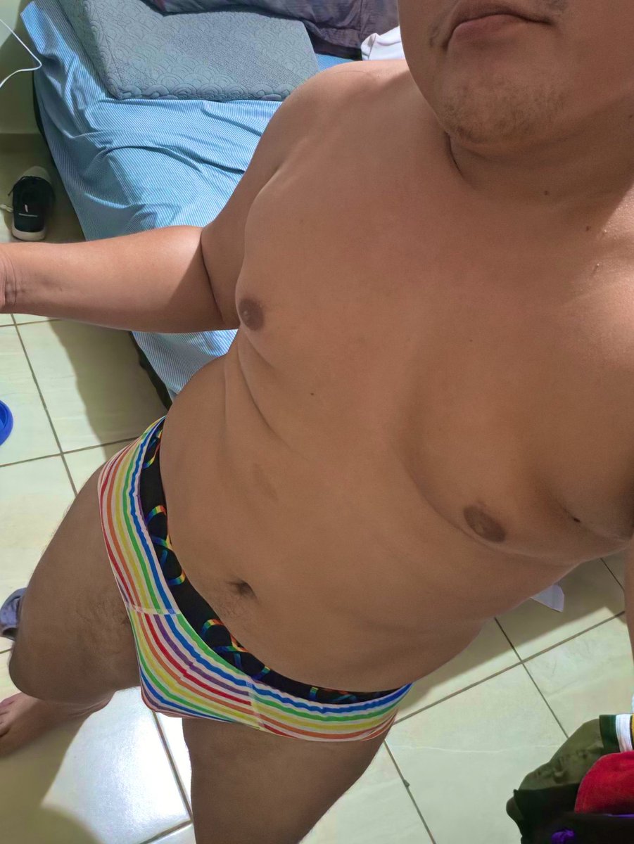 UndiesLoversMX's tweet photo. 🔥Muchas gracias @elgoca177 x haber sido nuestro #chicodelasemana ❗️ Q rico verte en #calzones 🩲 No podemos esperar a ver más de ti 🤤❗️ Quien será el siguiente en enseñarnos los calzones 😈❓🔥 #undiesloversmx #machos #trusa https://t.co/RJ2b3hI81X