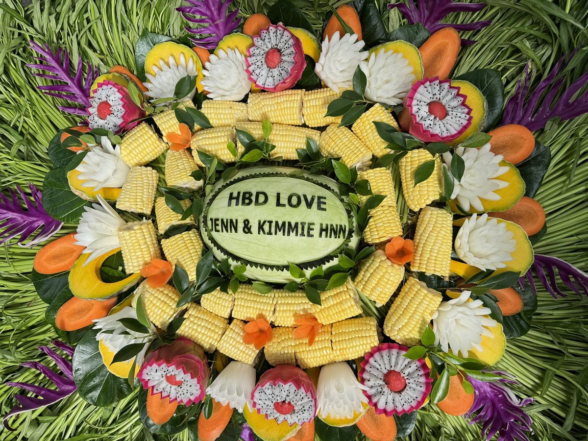 KhaokheowZoo's tweet photo. Happy birthday เจ้ขาหมู 9 ขวบ

🙏ขอบคุณ คุณ Jennifer นะค่ะ ที่ร่วมมอบเค้กให้เจ้ขาหมู
Cake for zoo friends 🥬🌽

#Kkoz #ขาหมู #สวนสัตว์เปิดเขาเขียว #2กันยา #hbdขาหมู #ฮิปโป #hippo https://t.co/4eKqarjQAu