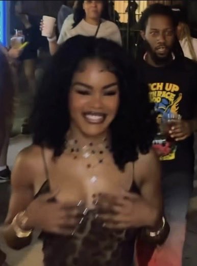 teyanataylorfp's tweet photo. The baddest 😍😩 

#teyanataylor https://t.co/arxHy6E6BH