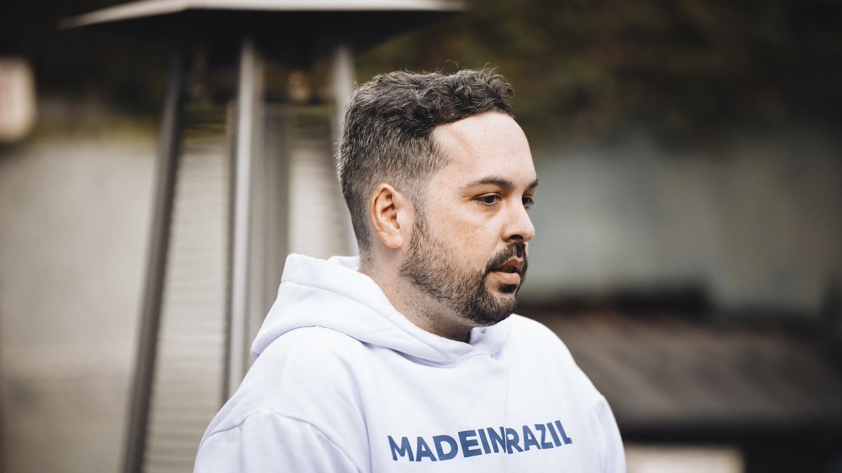 desatualizadovl's tweet photo. 🚨RUMOR | MIBR opta por saída de fRoD

Segundo fontes, o MIBR escolheu não seguir com fRoD. O treinador afirmou que ficaria na equipe se pudesse montar o projeto de 2027, mas a organização optou a ideia de um jogador montar o elenco do próximo ano. 

Happy também deixará o MIBR https://t.co/5wFSWD9U9G