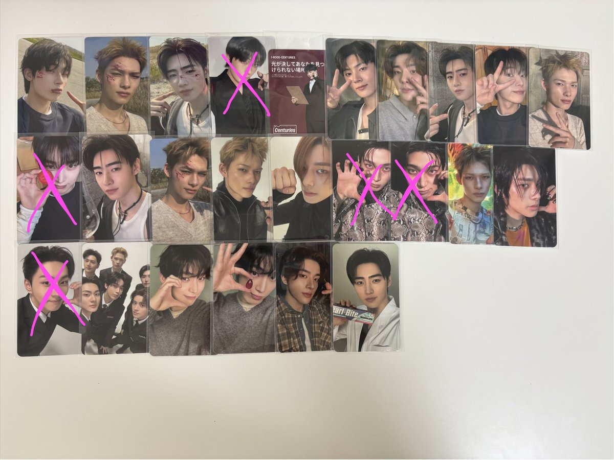 yoru_430827's tweet photo. ENHYPEN THE SIN : BLISS トレカ エナプ タワレコ HMV ラキドロ 特典 交換

譲: 1枚目　ジェイ、ジェイク、ソンフン、ソヌ、ニキ

求: 2枚目 ジョンウォン❌以外（封入各1、特典、ラキドロ求めてます🙌🏻）

💖特に求めてます🙌🏻
郵送📮お気軽にお声掛けください🙏 https://t.co/ajd5kxsgSC